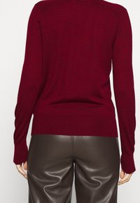 Ted Baker Maglione - brown