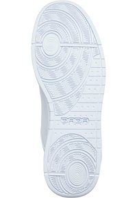 Hvit sneakersåle med sirkulære og bølgete dekkmønstre. Teksturert overflate og "DADA"-merking preget mot hælen.