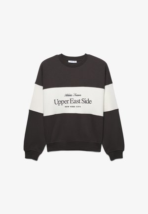 Ciemnobrązowa i kremowa bluza kolorowa z okrągłym dekoltem, z napisem "Upper East Side New York City" w czarnym kolorze. Miękka struktura materiału.