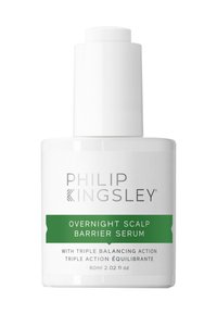 Witte fles met een groene label waarop "Overnight Scalp Barrier Serum" staat, met een pompdeksel en een strak ontwerp, 60 ml capaciteit.