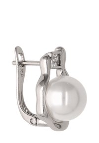 Hopeasarja hopea, joka sisältää suuren pyöreän valkoisen helmen ja pienen neliömuotoisen kirkkaan kiven korostuksen, tyylikkäällä kiillotetulla pinnalla.