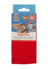 Calcetines rojos empaquetados con una tarjeta azul y colorida que presenta personajes de dibujos animados. El texto incluye "Socken" en letras blancas, detalles de tamaño y marca.