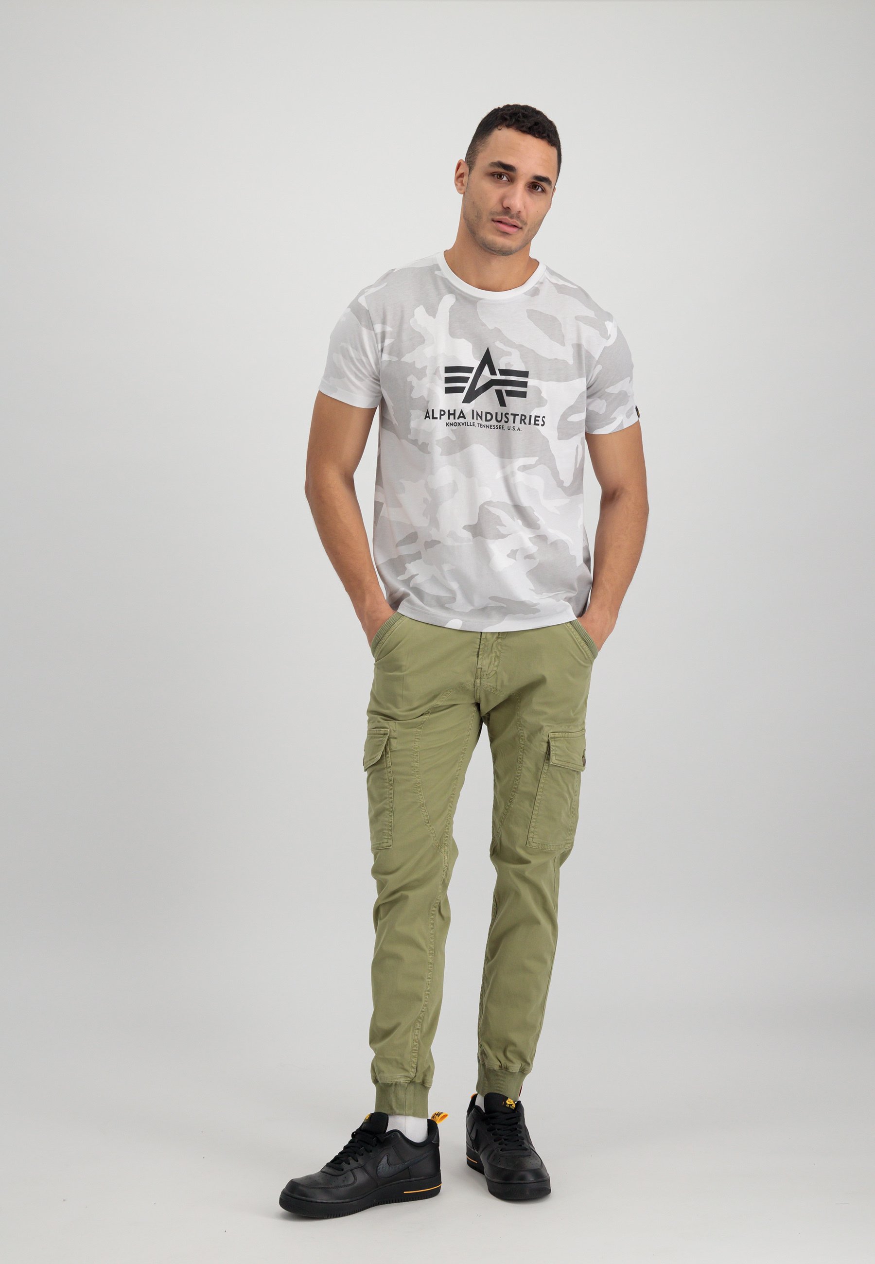 送料込★ALPHA INDUSTRIES★ Camo Tpu T 半袖Tシャツ Alpha Industries cotton T-shirt Backprint T Camo green color