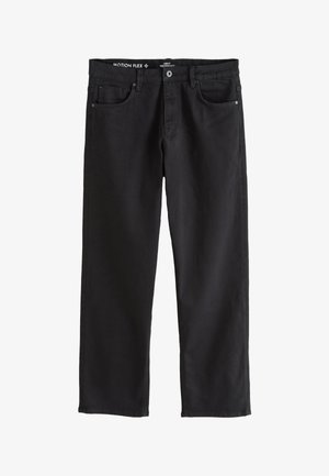 Fekete, egyenes szárú farmer, öt zsebbel, gombos záródással és „Motion Flex” derékpánt felirattal, fehér háttér előtt, laposan elhelyezve.