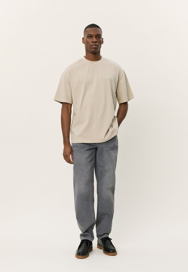 BRETT WASHED - Basic T-shirt - light sand