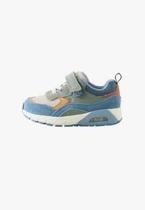 Next, WIDE FIT (G) FIT - ELASTIC LACE TRAINERS . - Lær-at-gå-sko - blue colourblock