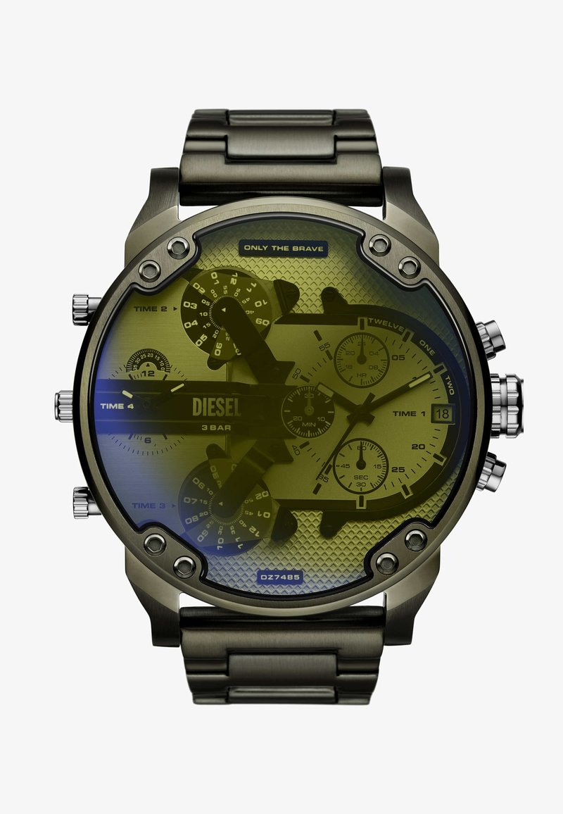 Schwarze Edelstahl-Uhr mit matter Oberfläche. Rundes Ziffernblatt mit geschichteten Ziffern, grün getöntem Glas und mehreren Zeitangaben.