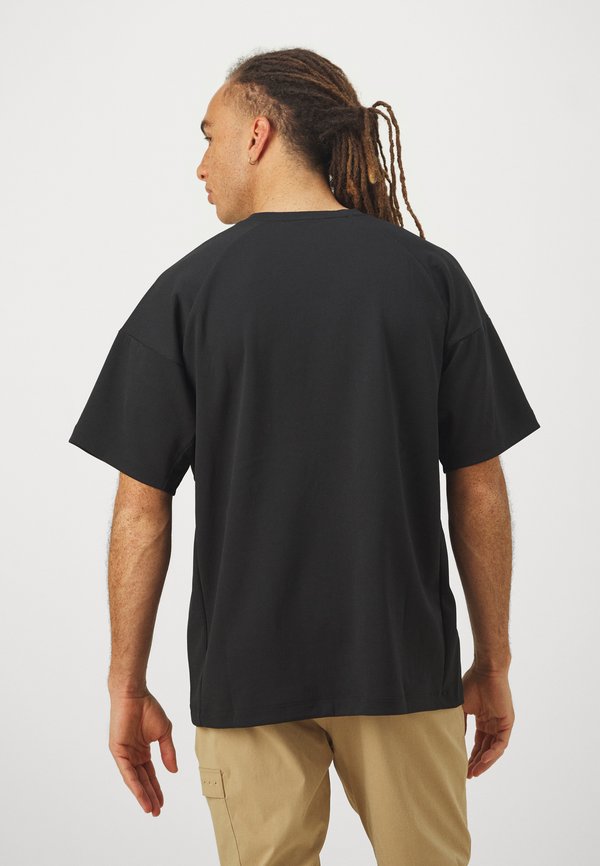 GRANITE POINT™ CREW - Sports T-shirt2