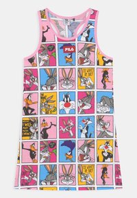 Bezramenné šaty s barevným potiskem karikatur se v komiksových panelech. Hlavně růžové s bílými a modrými akcenty.