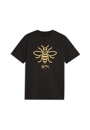 Czarny t-shirt z krótkim rękawem z dużą złotą grafiką pszczoły na środku klatki piersiowej oraz małymi logo pod wzorem pszczoły.