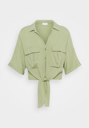 CARGO - Button-down blouse - grün