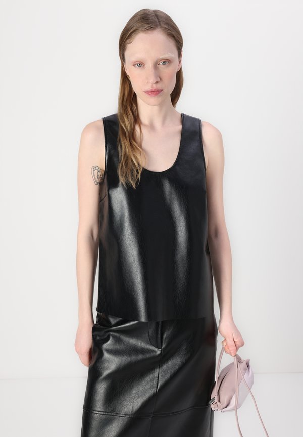 VANA  - Leather skirt2