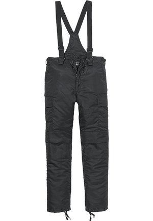 Schwarze isolierte Latzhose aus Nylon, ausgestattet mit verstellbaren Trägern, mehreren Taschen und elastischen Bündchen an den Knöcheln.