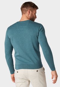 TOM TAILOR V NECK  - Strickpullover - turquoise