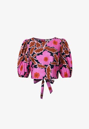 Blouse courte à manches bouffantes, nouée à la taille, avec un motif floral audacieux en rose, marron et noir.