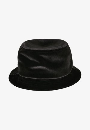 Musta ääristeta müts, mis on valmistatud siledast satiinist, ümarate tippude ja laia, painduva äärisega, millel on ühtlane disain ja ei ole nähtavaid aktsente.