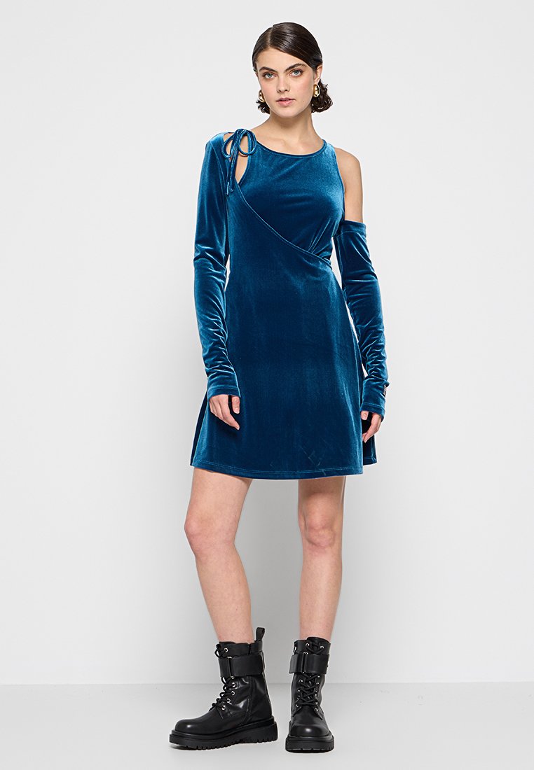 Versace Jeans Couture Jurk turquoise Versace Jeans Couture Jurk turquoise