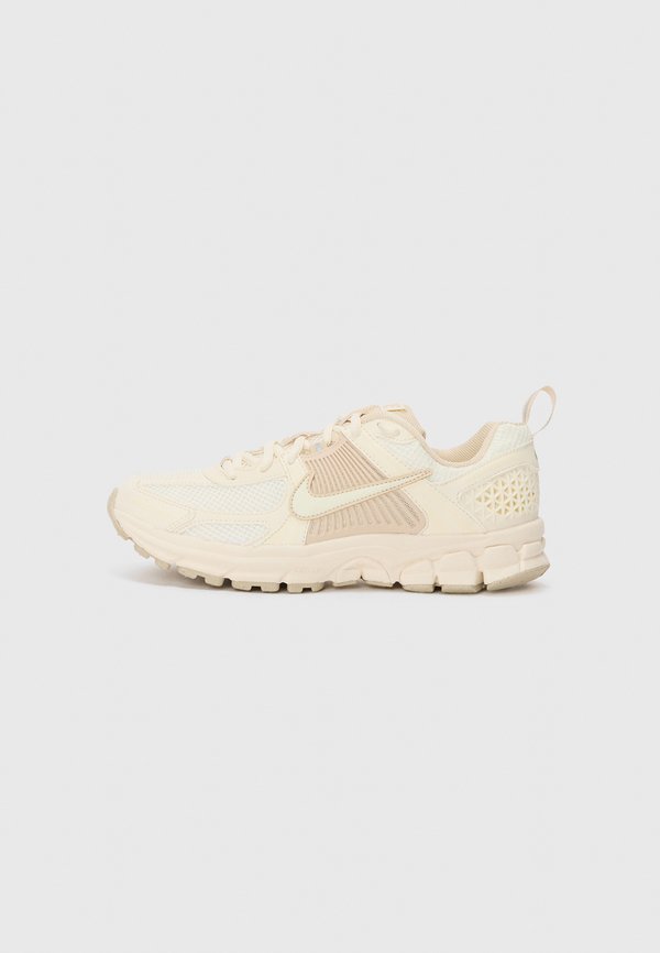 VOMERO 5 UNISEX - Trainers - pale ivor