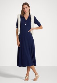 Lauren Ralph Lauren COTTON BLEND POLO DRESS - Džemperkleita - refined navy