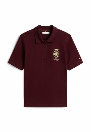 Bordeaux polo shirt van katoen, met een kraag, drie-knopen sluiting en een gouden embleem met een leeuw en kroon op de borst.