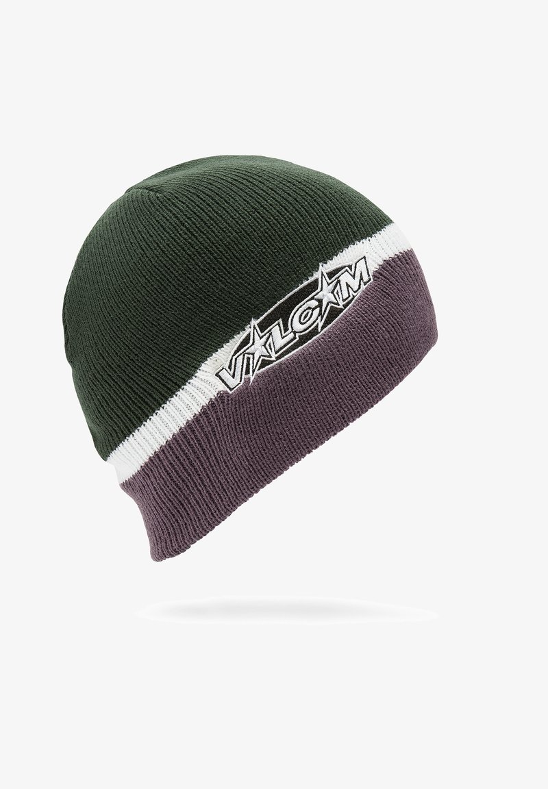 Knit beanie in dark green and purple, featuring a white stripe and a black logo patch. Textured material with a snug fit.