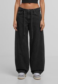 Valittu, washed black