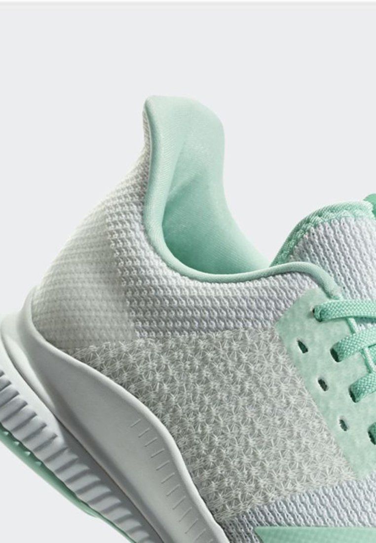 adidas Performance CRAZYFLIGHT BOUNCE 2.0 SHOES Baskets adidas Performance CRAZYFLIGHT BOUNCE 2.0 SHOES Baskets