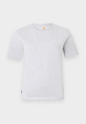 T-shirt grigio a maniche corte realizzato in morbido tessuto jersey, con scollatura a girocollo e un piccolo logo sul petto. Design semplice e minimalista.