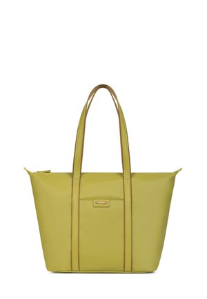 Sac fourre-tout vert avec deux poignées beige, fermeture éclair et une poche avant dotée d'une petite plaque logo. Fabriqué en matériau lisse et durable.