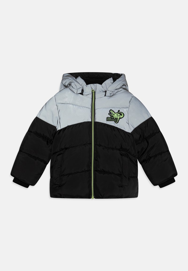 Puffjakke i svart og lys grå med hette. Har et dinosaurdesign, grønne detaljer og glidelås foran.