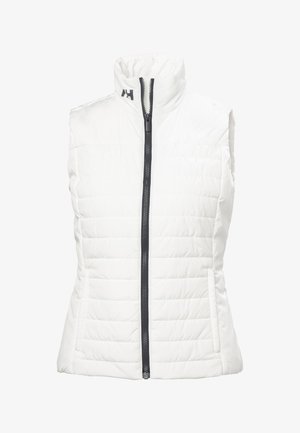 Biała pikowana kamizelka bez rękawów z wysokim kołnierzem, czarnym zamkiem błyskawicznym z przodu oraz dwoma kieszeniami po bokach, z małym czarnym logo na kołnierzu.
