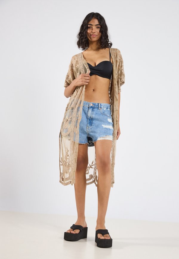 Beach accessory - stone