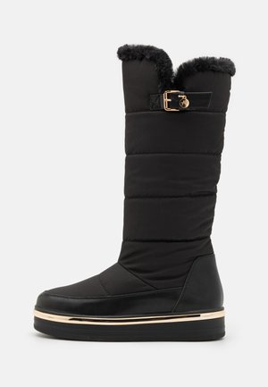 Stivali con plateau - black