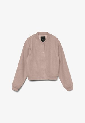 Chaqueta bomber corta de color malva claro con mangas largas, cierre de botones a presión, puños acanalados y un cuello acanalado.