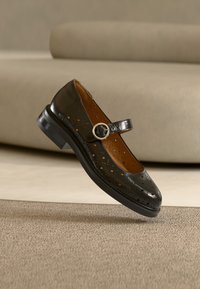 Ausgewählt, bark giamaica