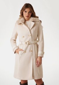 Guess AMELIA DOUBLE BREAST - Palton clasic - creme