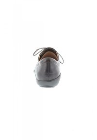 Grau Leder Schuh mit runder Zehenform und flexibler Sohle. Verfügt über ein Schnürdesign und kontrastierende Innenfarbe. Glatte Textur mit gesteppten Akzenten.
