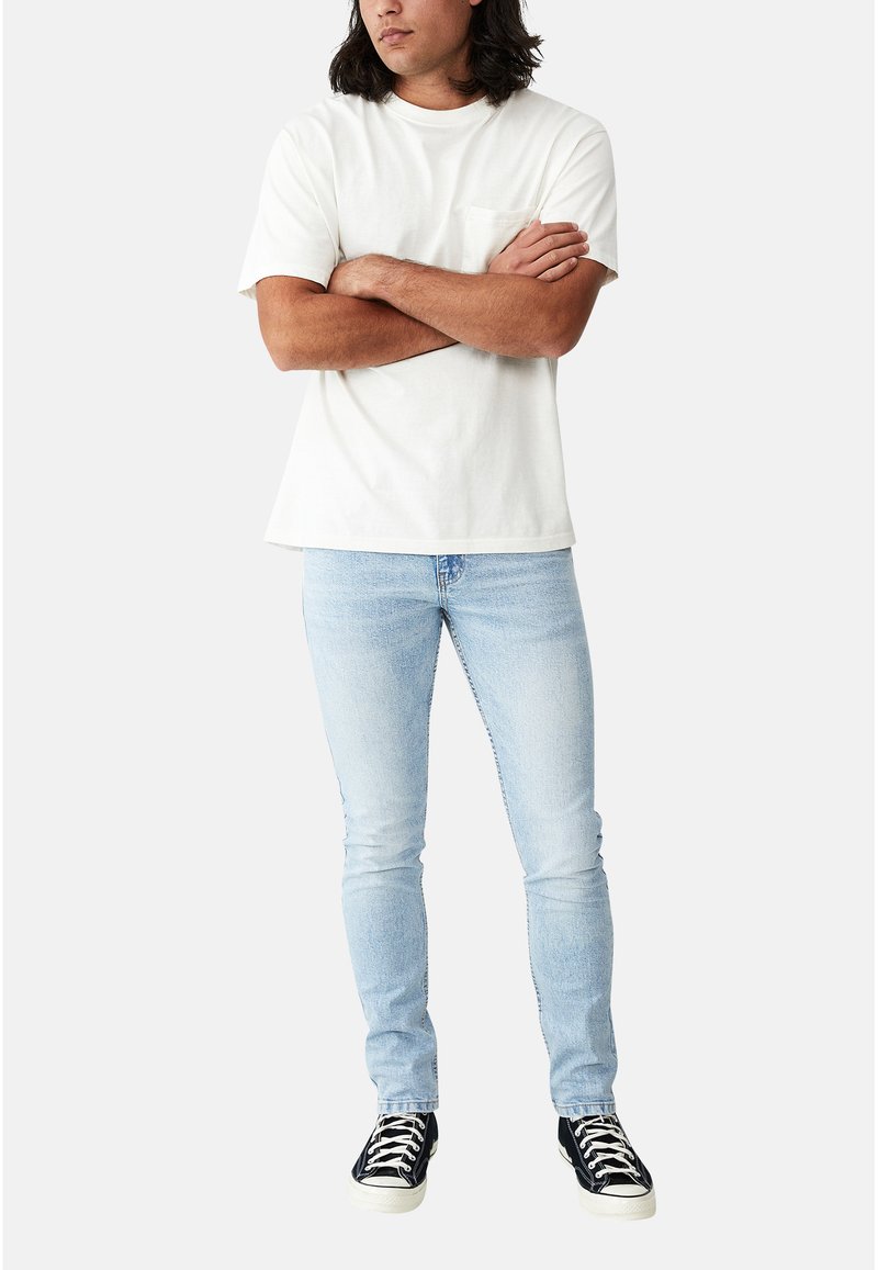 Cotton On Slim fit jeans lichtblauw denim