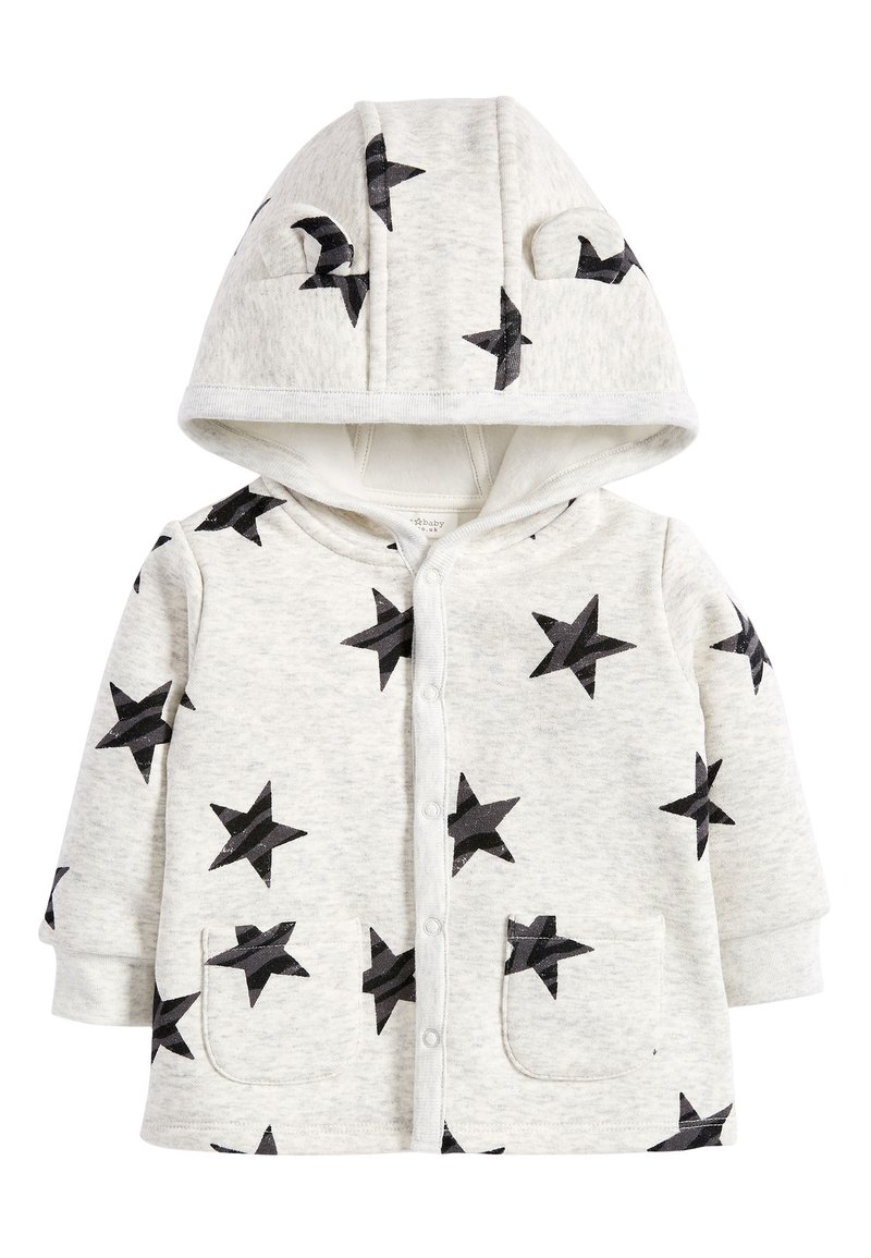 Sweat à capuche bébé gris clair avec motifs d'étoiles noires, boutons pression sur le devant, deux poches et petites oreilles en tissu sur la capuche.
