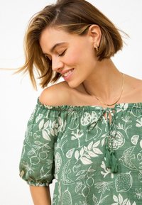 Next SHORT SLEEVE TIE NECK BARDOT  - Camicetta - green floral print