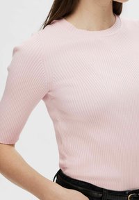 Selected Femme T-shirt basic - pink