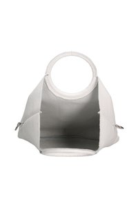 Borsa in pelle bianca con manico superiore rotondo, design aperto e superficie liscia. Dotata di una tasca interna con zip.