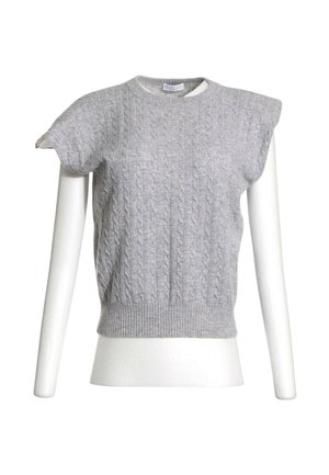Pull sans manches gris clair en maille torsadée avec ourlet côtelé, exposé sur un buste de mannequin blanc avec bras.