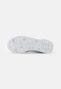 Woden NORA III - Joggesko - bright white