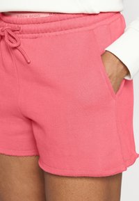 Björn Borg Sportovní kraťasy - light pink