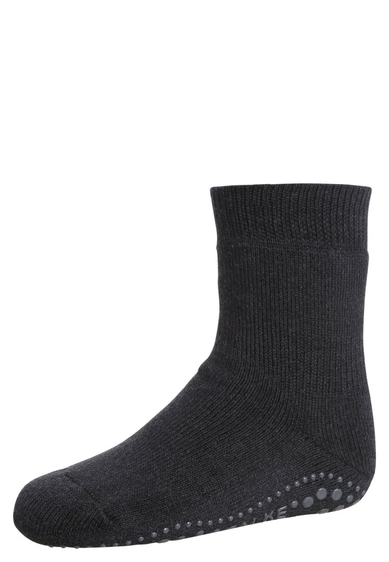 Calcetín de tobillo gris oscuro con textura acanalada, parte superior con puño y puntos de agarre de goma en la parte inferior para tracción. Diseño simple y funcional.