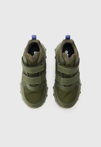 Viking TRACK MID WP UNISEX - Visoke tenisice - olive