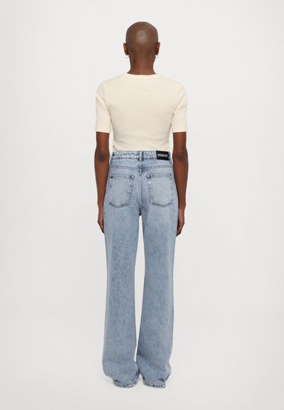 Stieglitz BASIC  - Široke kavbojke - denim blue
