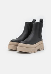 Copenhagen Studios CPH686 - Botas de tornozelo com plataforma - black/nature