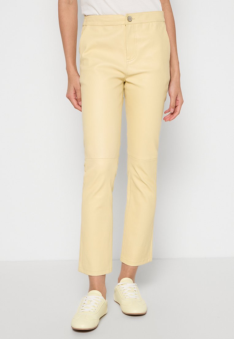 2nd Day Leren broek geel 2nd Day Leren broek geel